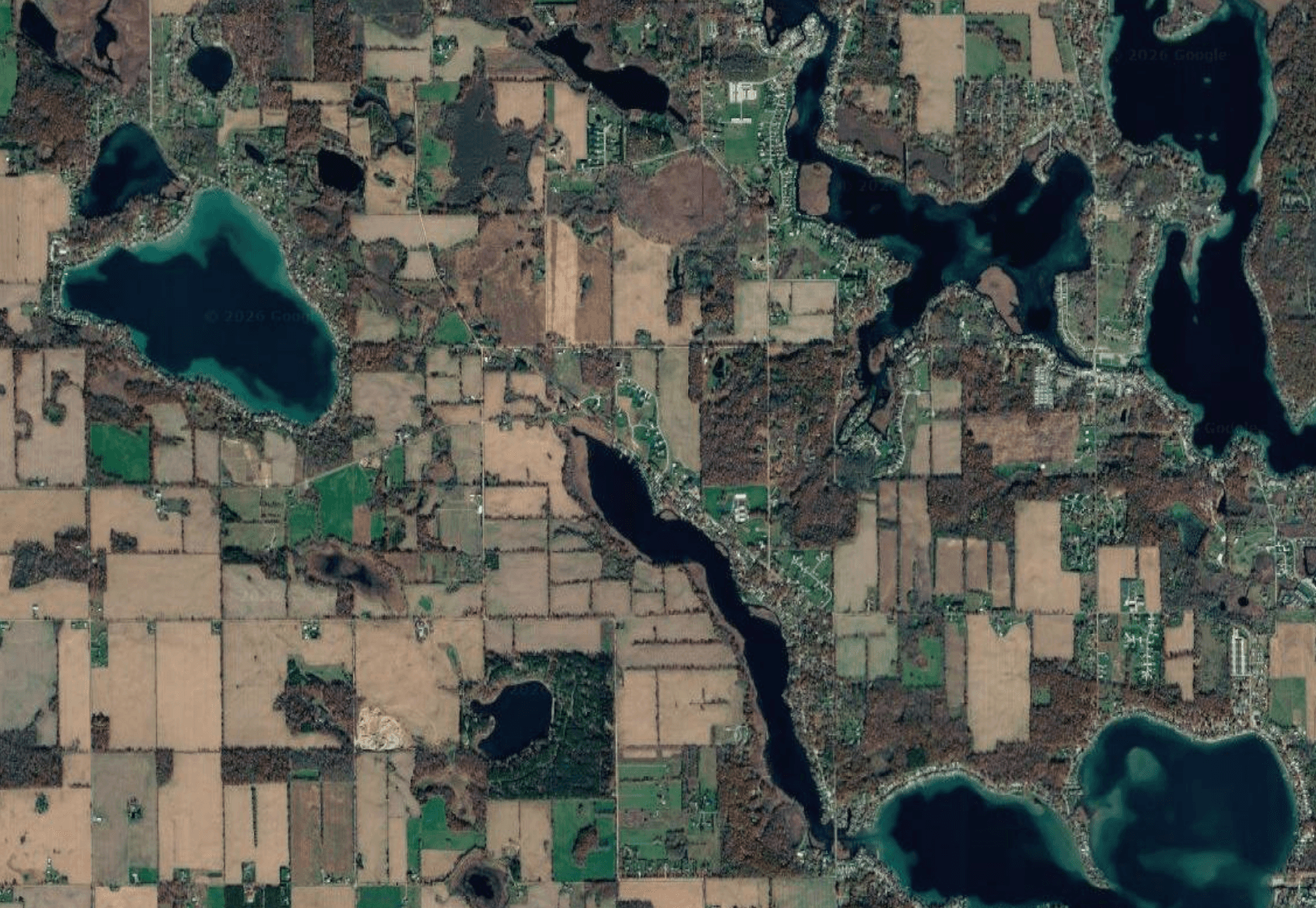 Lakefront home on a Steuben County Indiana lake